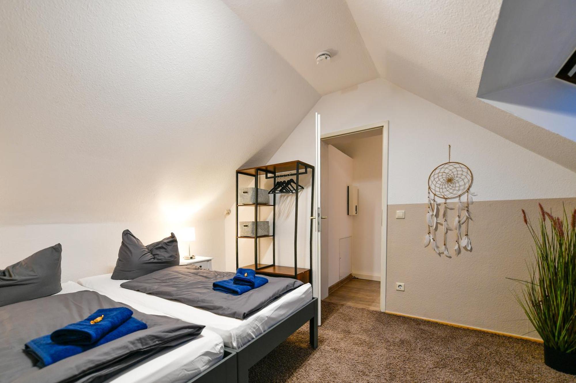 Grosses Spree Apartment, 3 Schlafzimmer Bis 10 Personen, 4X Kfz Parkplatz, Terrasse, Waschtrockner, Wlan, Netflix Cottbus Exterior photo